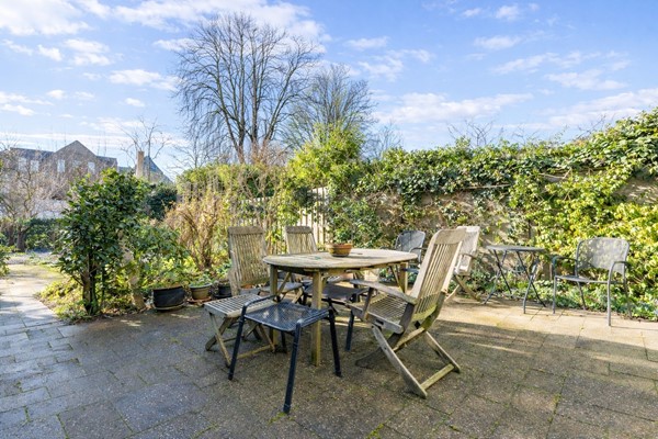 Medium property photo - Rijnsburgerweg 18, 2333 AA Leiden